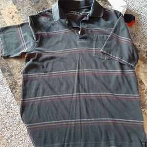 Men's SS dress shirt. Size: small.